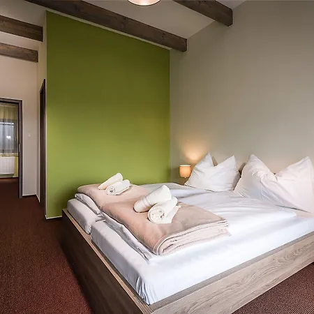 Ceresnovy Sad & Wellness *