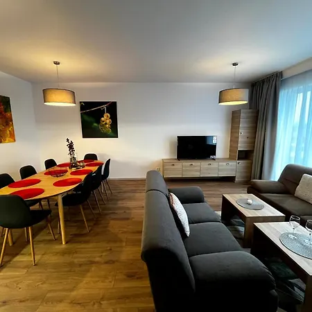 Апартаменты Ceresnovy Sad Apartments & Wellness Високе-Татри