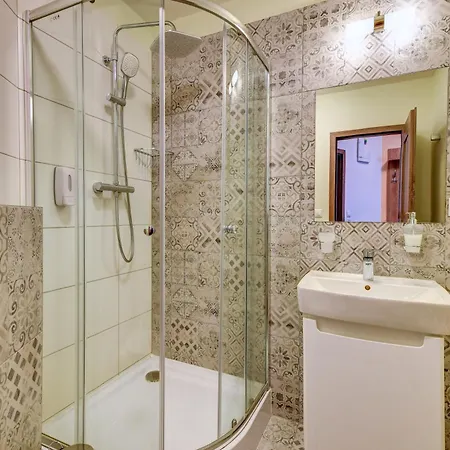 شقة Ceresnovy Sad & Wellness