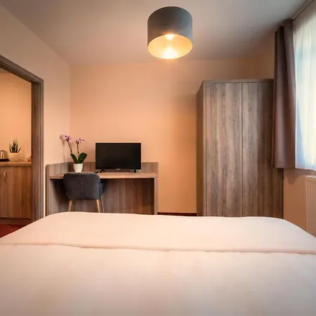 شقة Ceresnovy Sad & Wellness