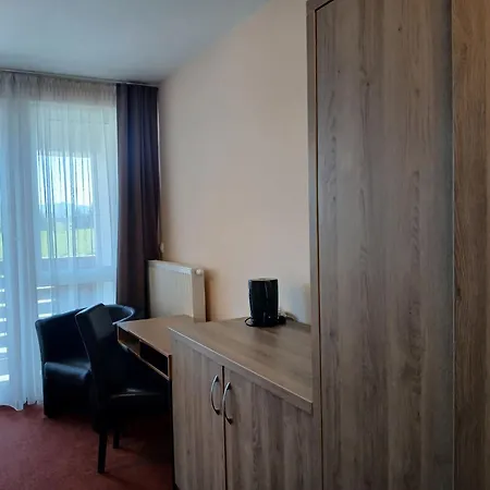 شقة Ceresnovy Sad & Wellness