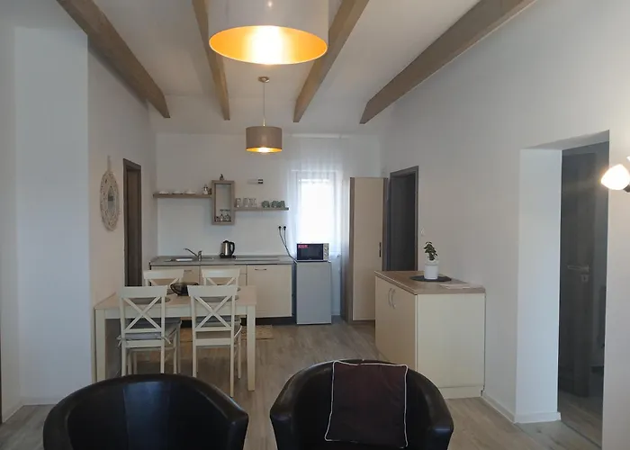 Апартаменты Ceresnovy Sad Apartments & Wellness *